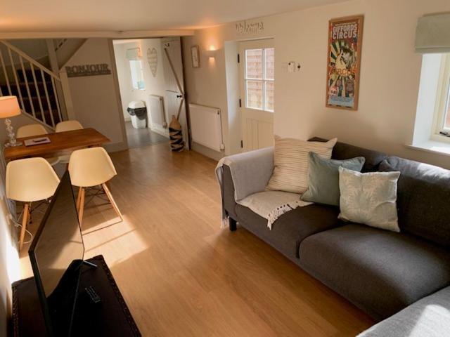 The Studio Villa Ashton Keynes Exterior foto